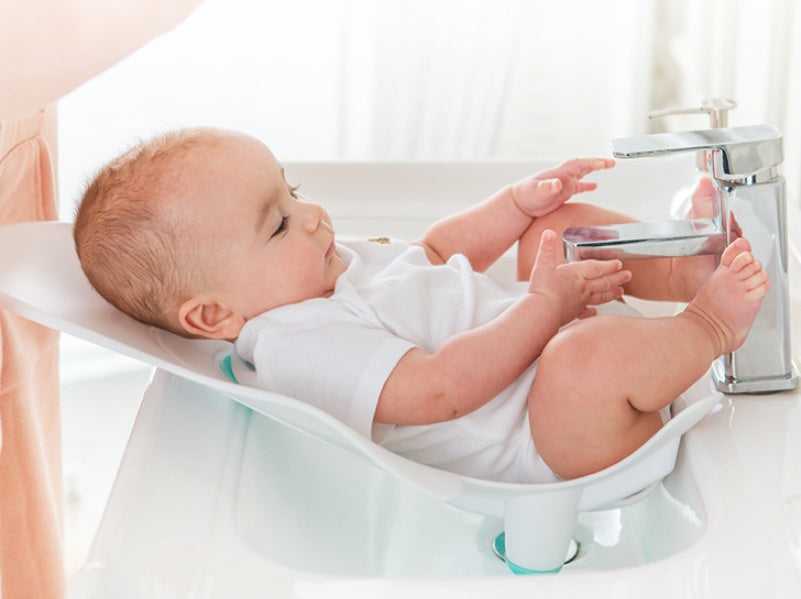 Baby Bathtub with Suction Cup Base secure bathing design
